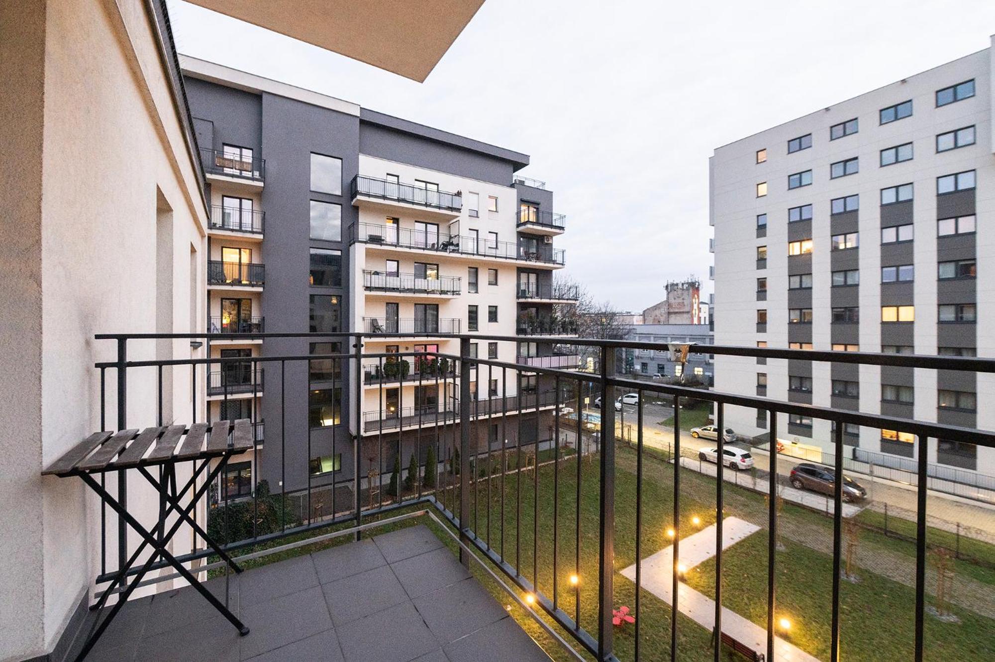 Luxury In -12- Free Parking *